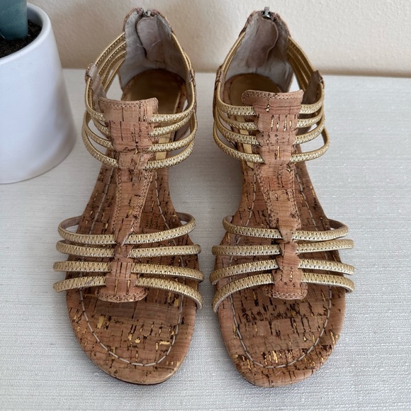 Donald J. Pliner Dexi Gold Cork Strappy Rear Zip Wedge Sandals Women’s 8M - Picture 2 of 15